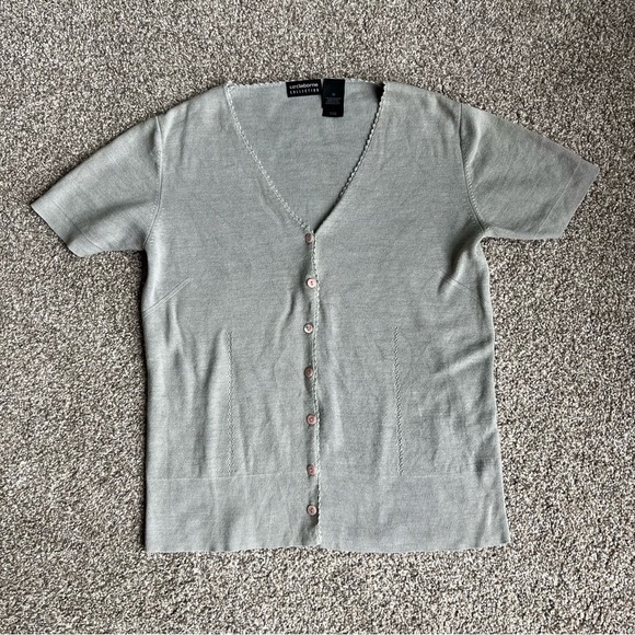 Liz Claiborne 100% Silk Light Gray Short Sleeve Button Up Blouse, Size M - Picture 1 of 8